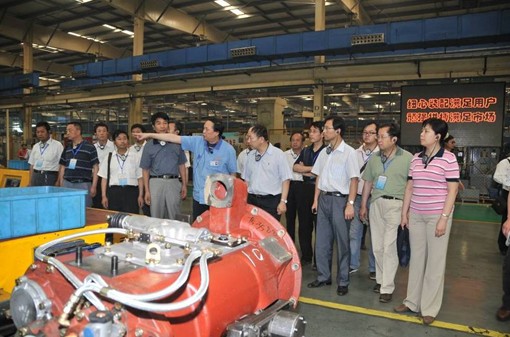 2010年度陕西省职成教工作会议 大力推进校企深度合作，职业教育服务区域发展新篇章